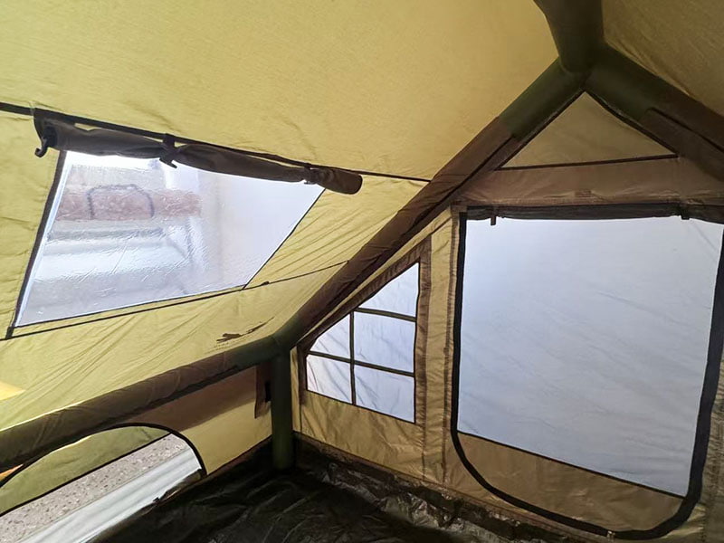 Malý vojenský zelený nafukovací kempingový stan Malý vojenský zelený nafukovací kempingový stan